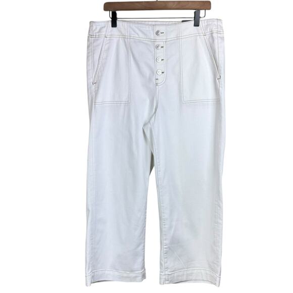 Chicos NWT 12P White Pull On Wide Leg Stretch High Rise Crop Jeans Pants Pockets - Picture 3 of 11